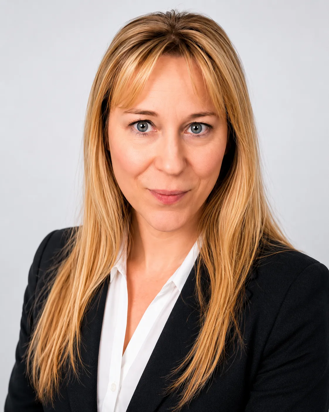 Gabriela Rottchen, abogada especialista en amparos de salud